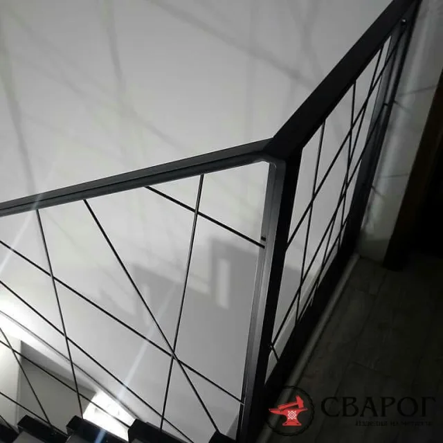 Дизайнерская лестница "Загреб" с забежными ступенями