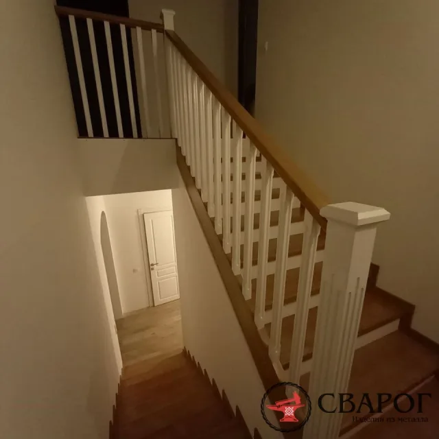 Деревянная лестница "Штутгард"