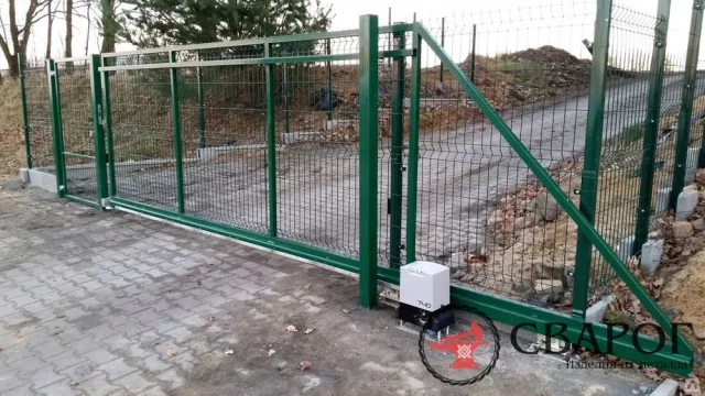 Ворота из 3D сетки зеленые