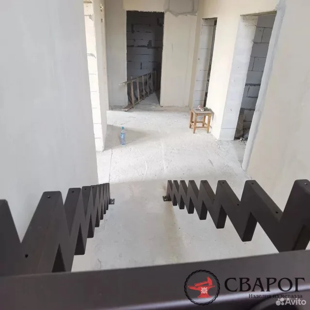 Каркас лестницы в дом на двух косоурах