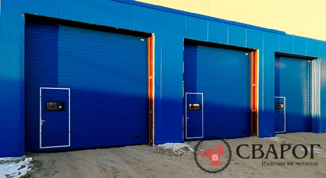 Промышленные секционные ворота DoorHan ISD01