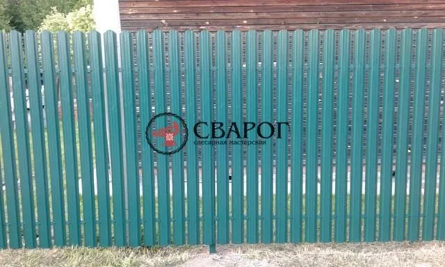 Забор из евроштакетника "Оптима"