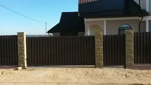 Откатные ворота из евроштакетника