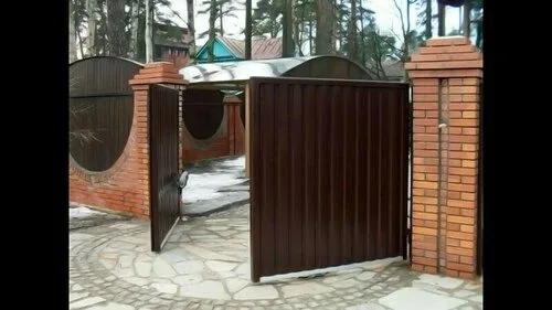 Распашные ворота из профнастила